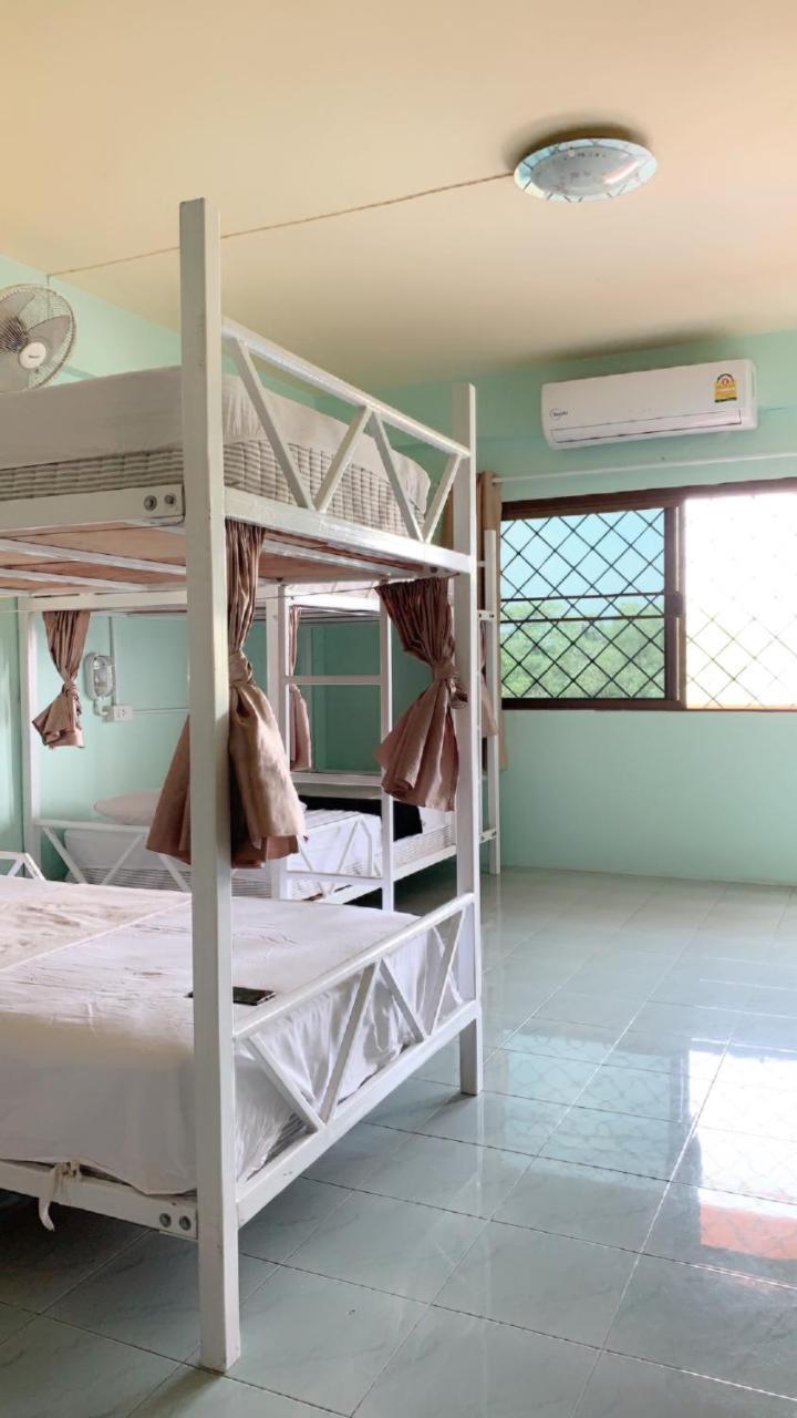 Cube Hostel Крабі Екстер'єр фото