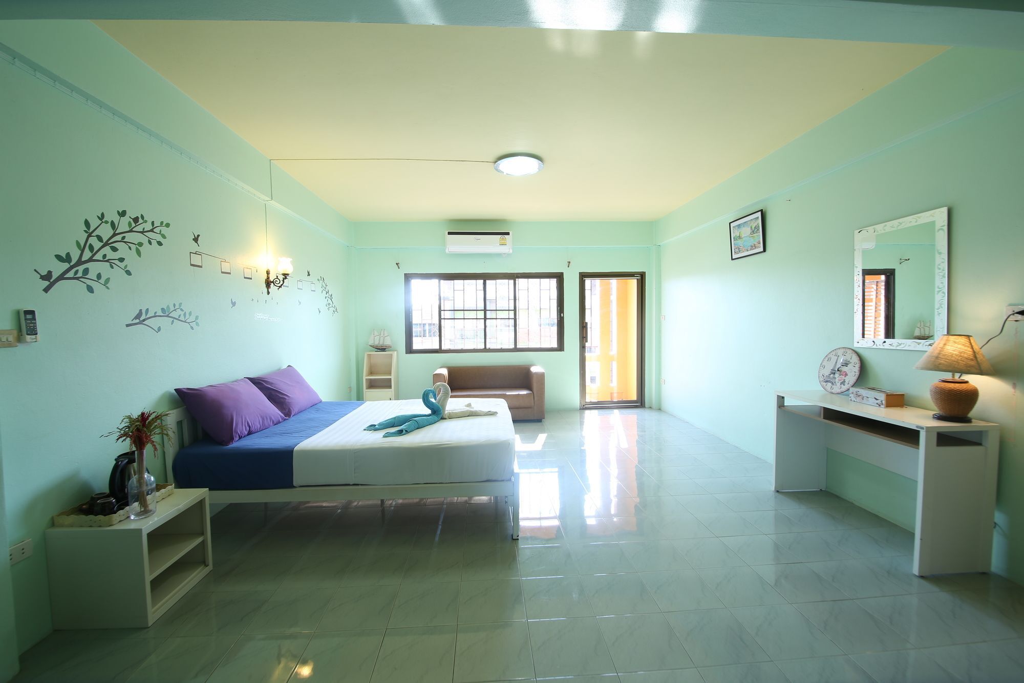 Cube Hostel Крабі Екстер'єр фото
